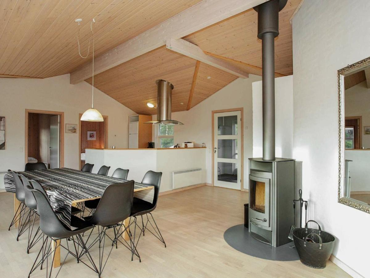 8 Person Holiday Home In Jerup Екстер'єр фото